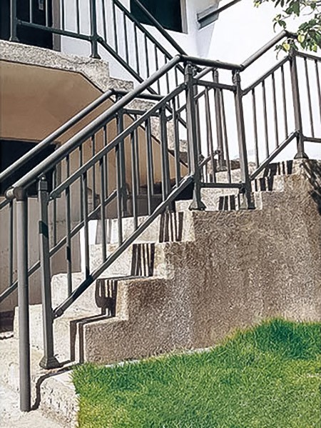 樓（lóu）梯扶（fú）手