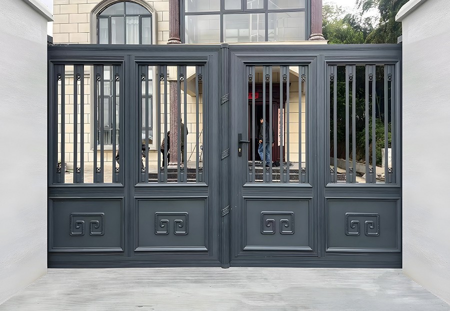 鋁（lǚ）藝庭院大門