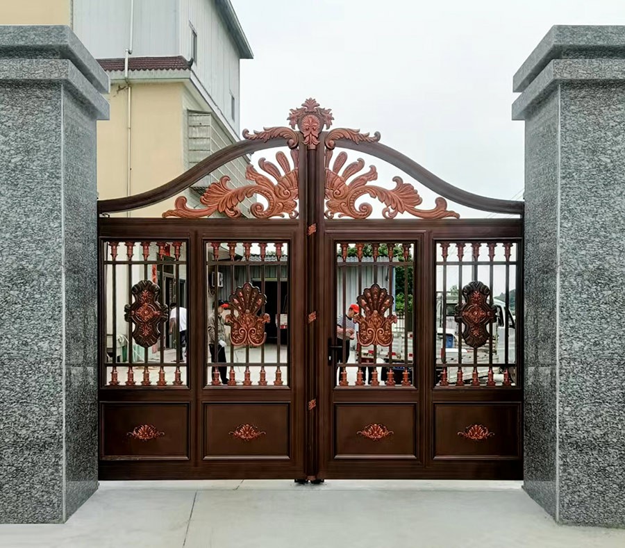 鋁藝庭院（yuàn）大門